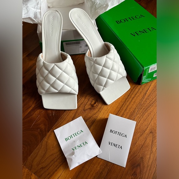 Bottega Veneta Padded Slide Sandals, NEW - Picture 9 of 16